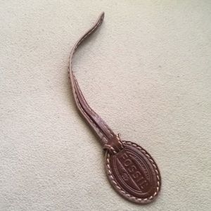 FOSSIL Hang Tag